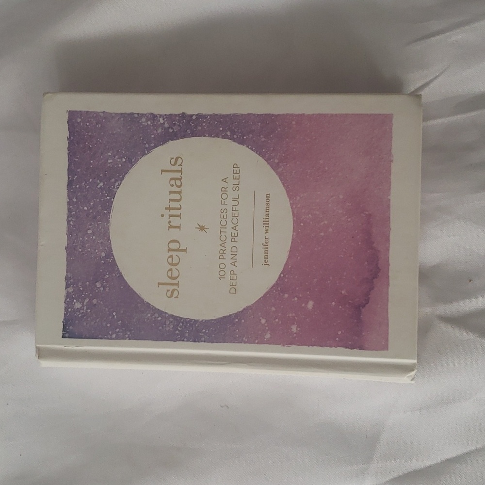 Sleep Ritual 100 practices for a deep and peaceful sleep book